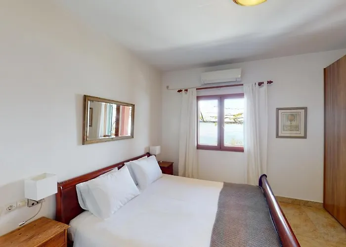 Zeitouni Villa Katávolos